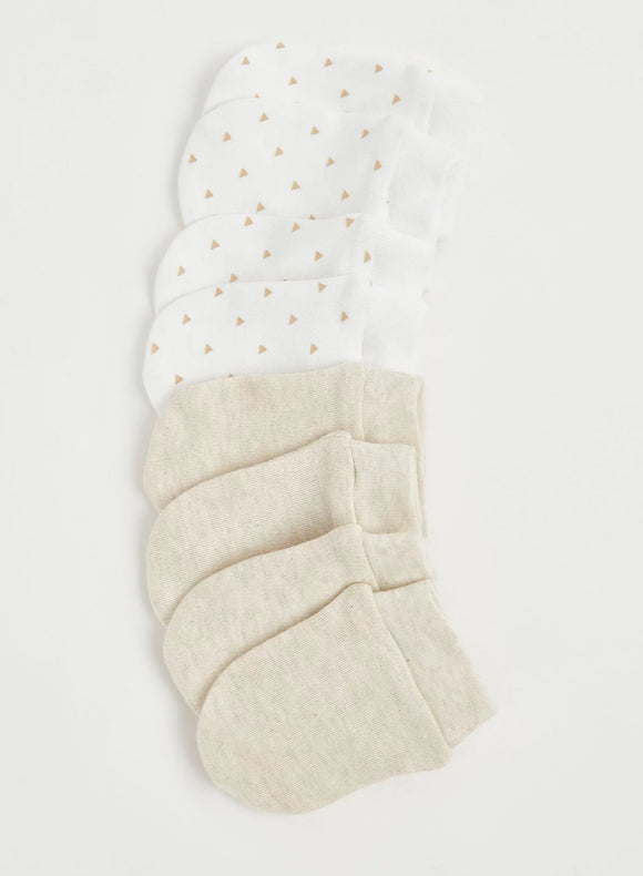 Neutral Baby Mittens 0-6mths